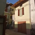 Relax Vino E Belle Passeggiate 아파트 *