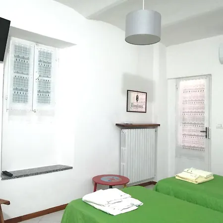 Relax Vino E Belle Passeggiate * Strevi